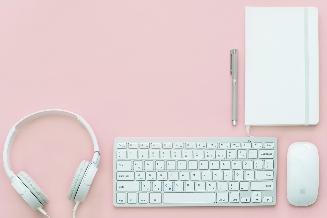 entdecken sie, wie ein ergonomischer arbeitsplatz ihre gesundheit fördert, rückenbeschwerden vorbeugt und ihre produktivität steigert. tipps zur optimalen arbeitsplatzgestaltung für mehr wohlbefinden im büro.