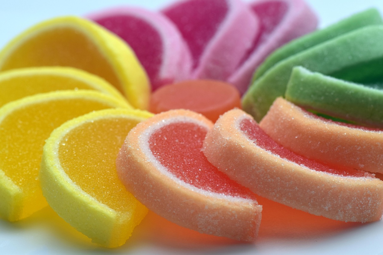 Welche gesunden Alternativen gibt es zu raffiniertem Zucker?